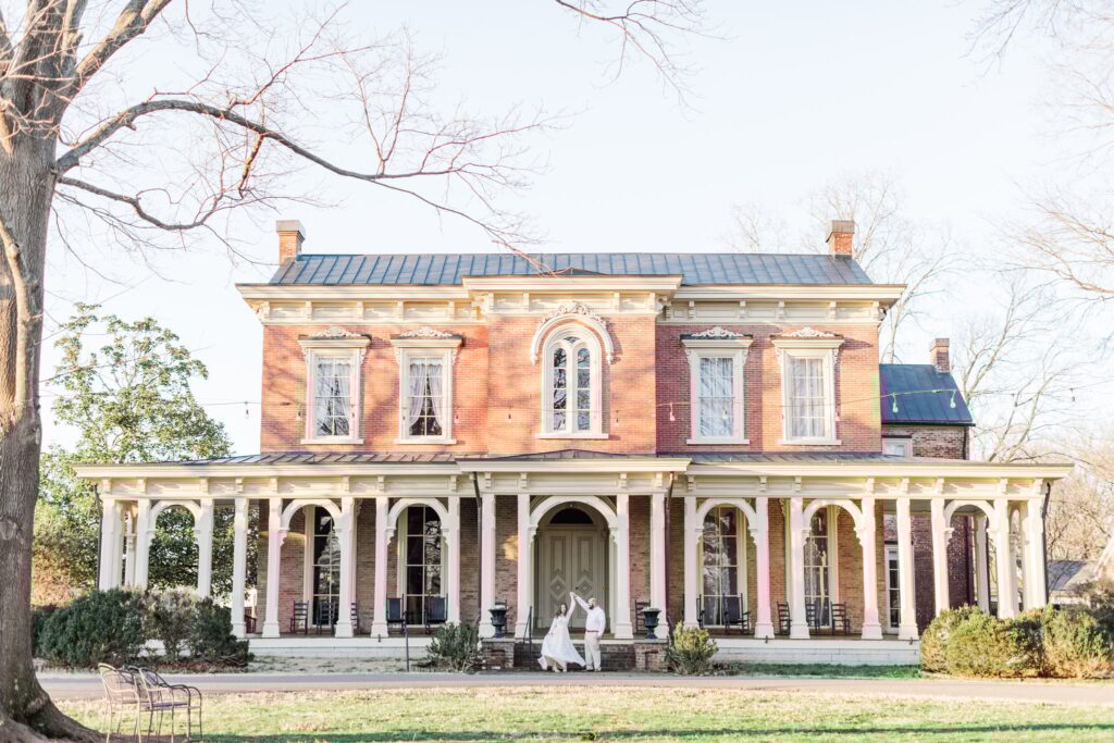 Oaklands Mansion Engagement Session
