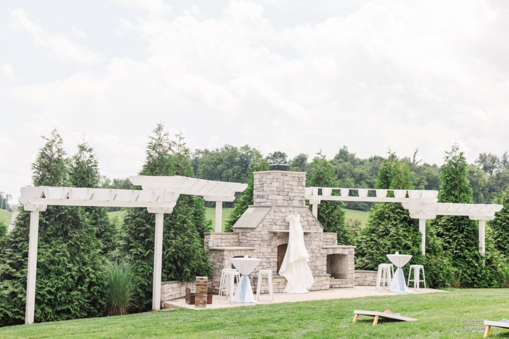 Ceremony Site at The White Dove Barn in Beechgrove, TN